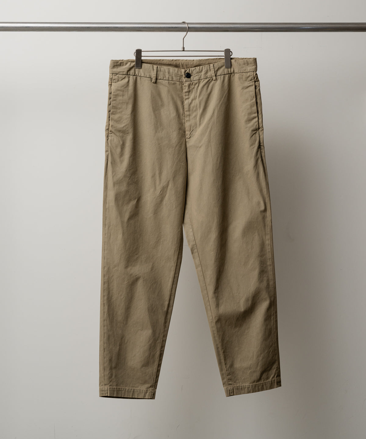 CHINO TAPERED TROUSERS