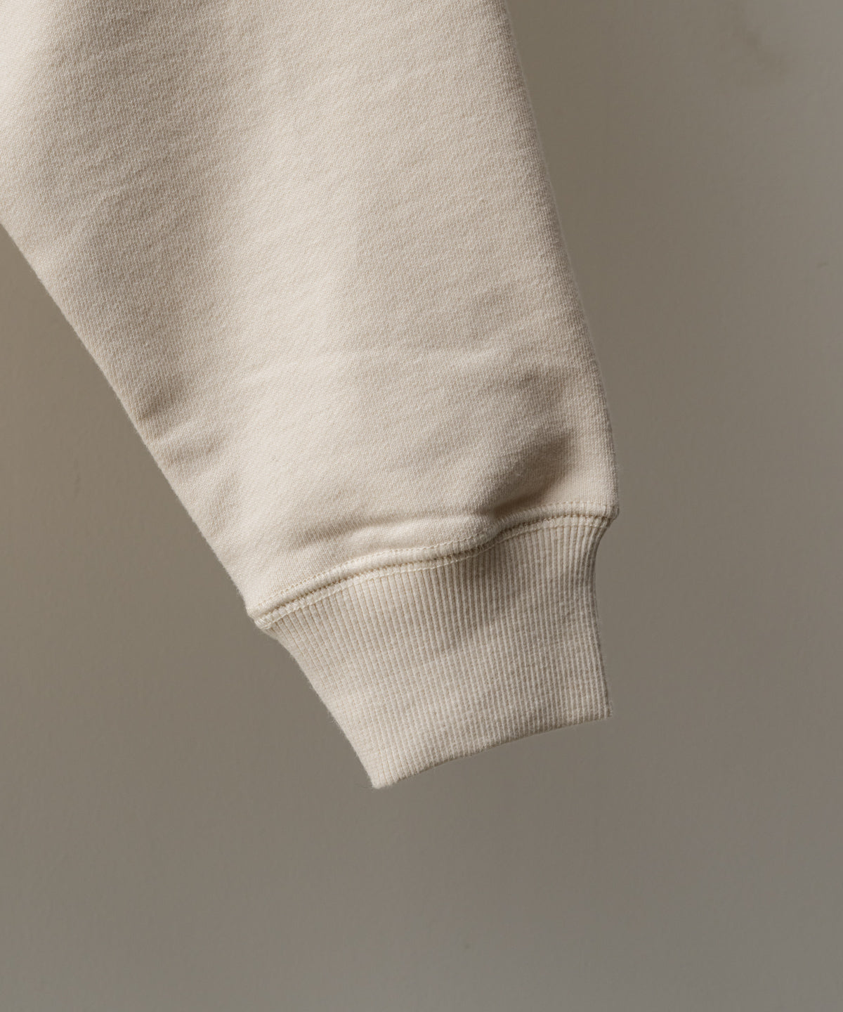 30-3-EM05 SWEAT SHIRT
