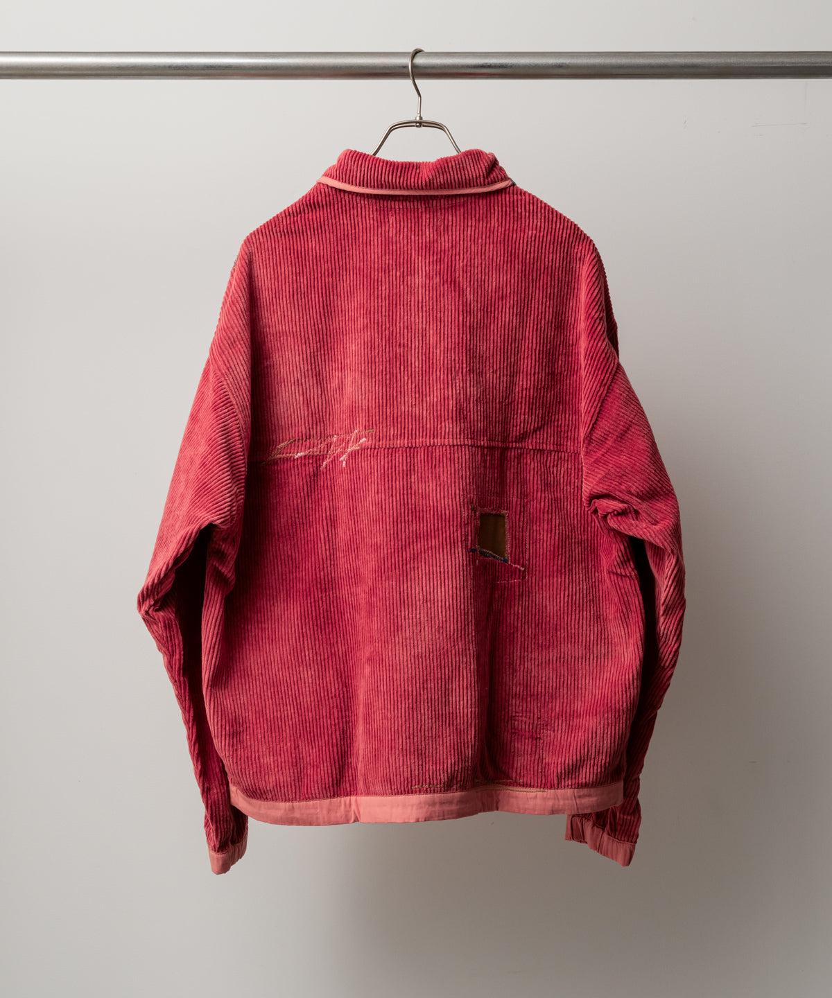 POLITE PULLOVER