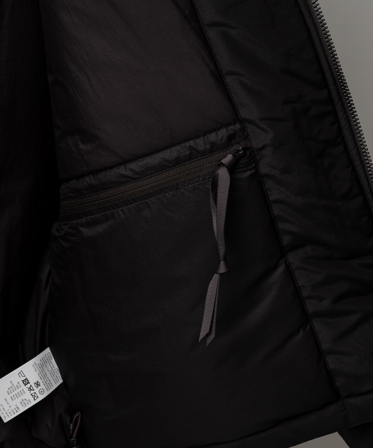 Light Wool Nylon Puffer Jacket