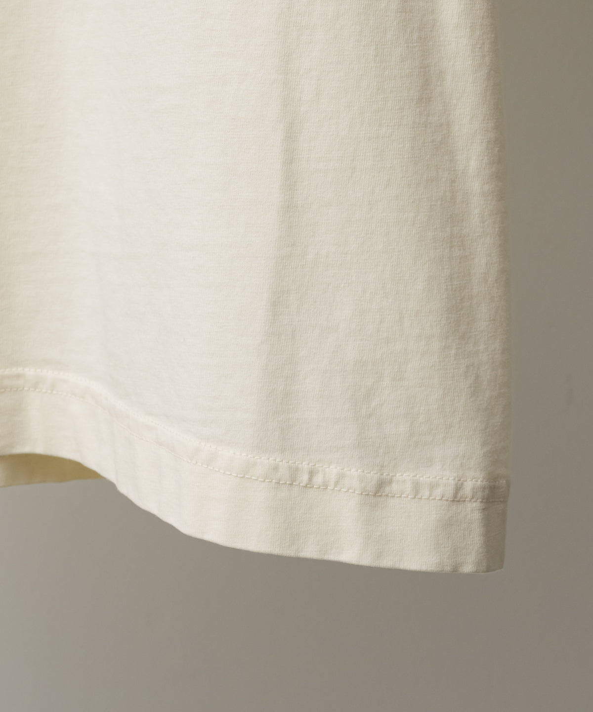 PLANET PRINT T-SHIRT
