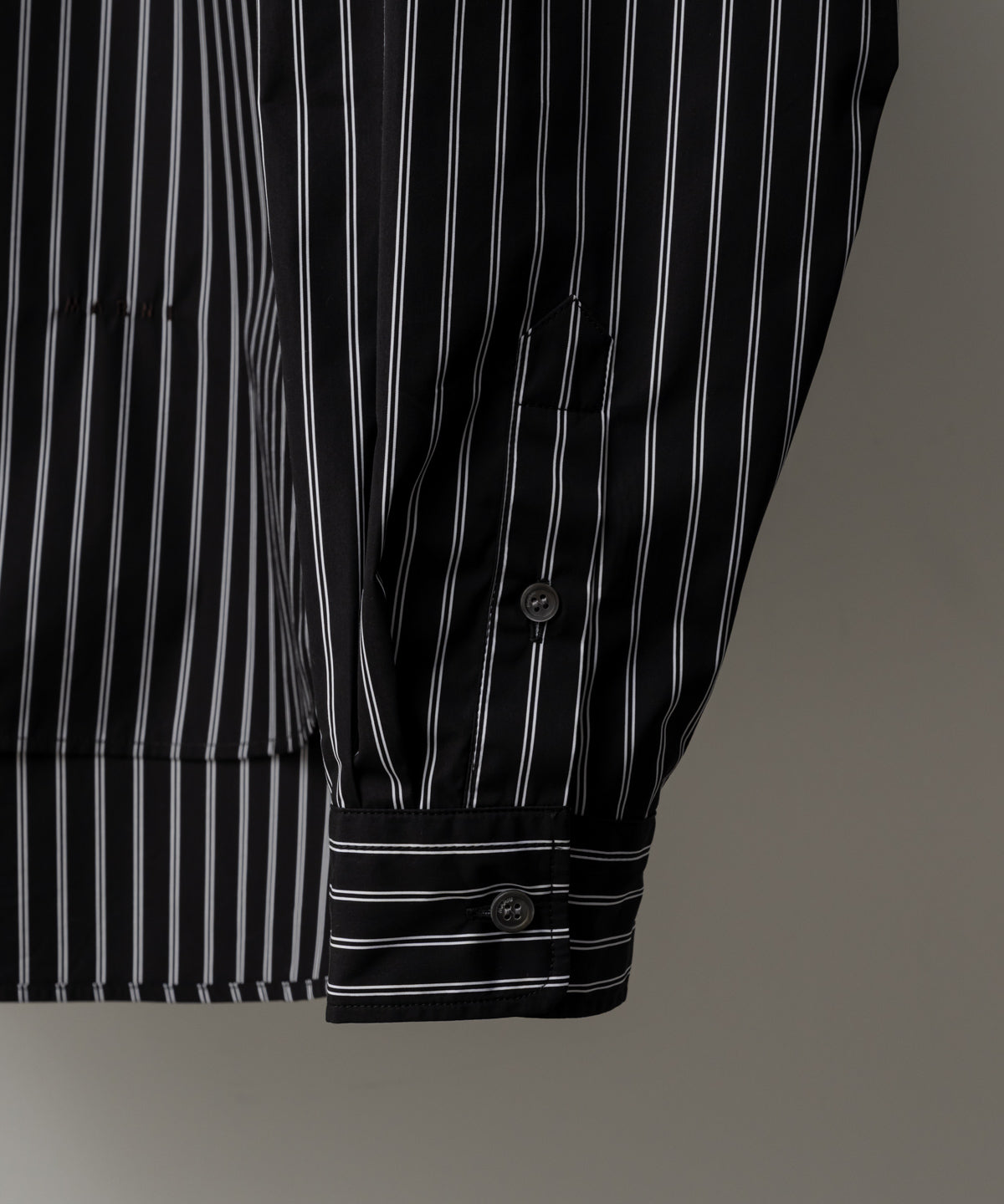 TECHNO STRIPE POPLIN SHIRT