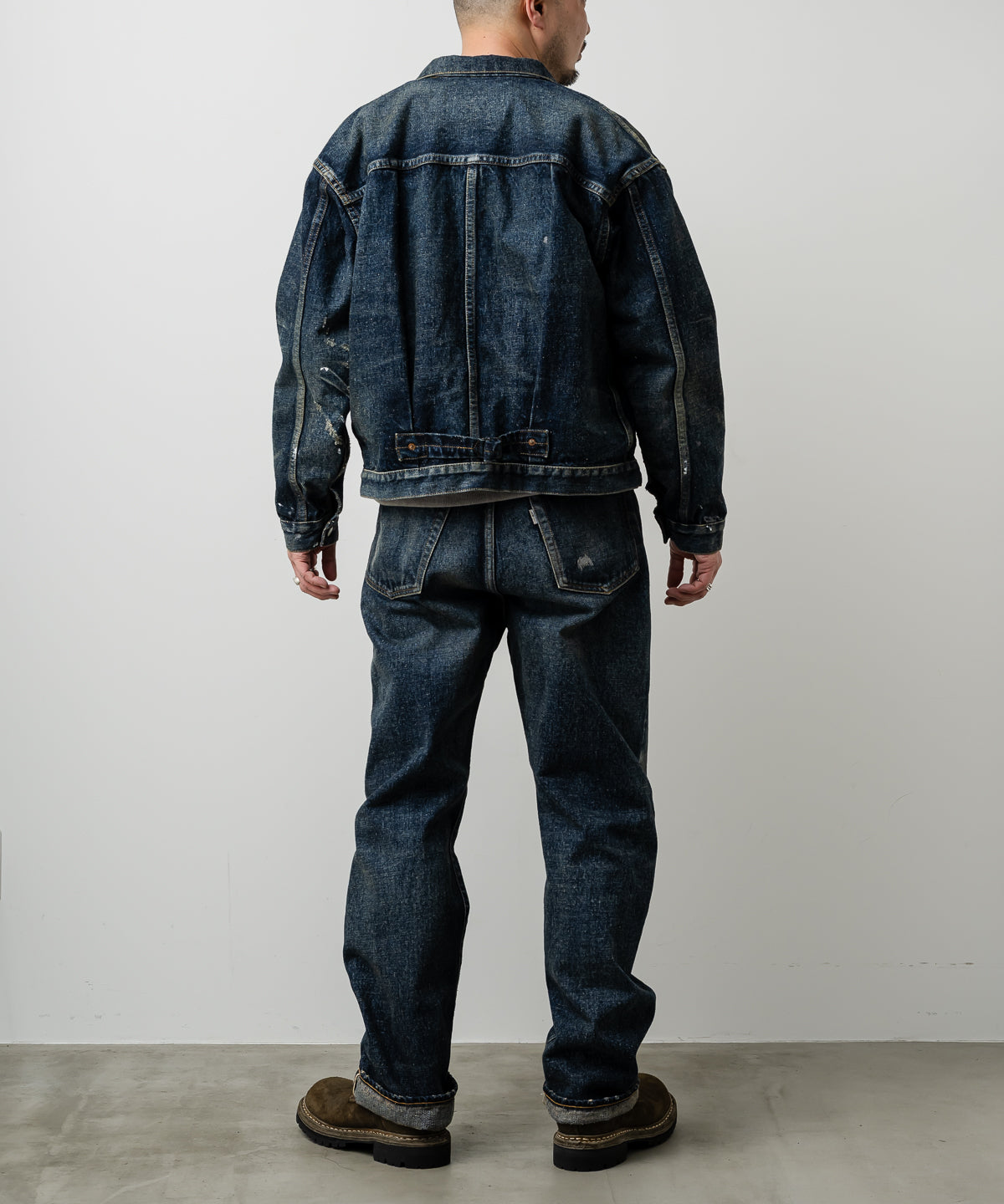 #001 T-BACK DENIM JACKET