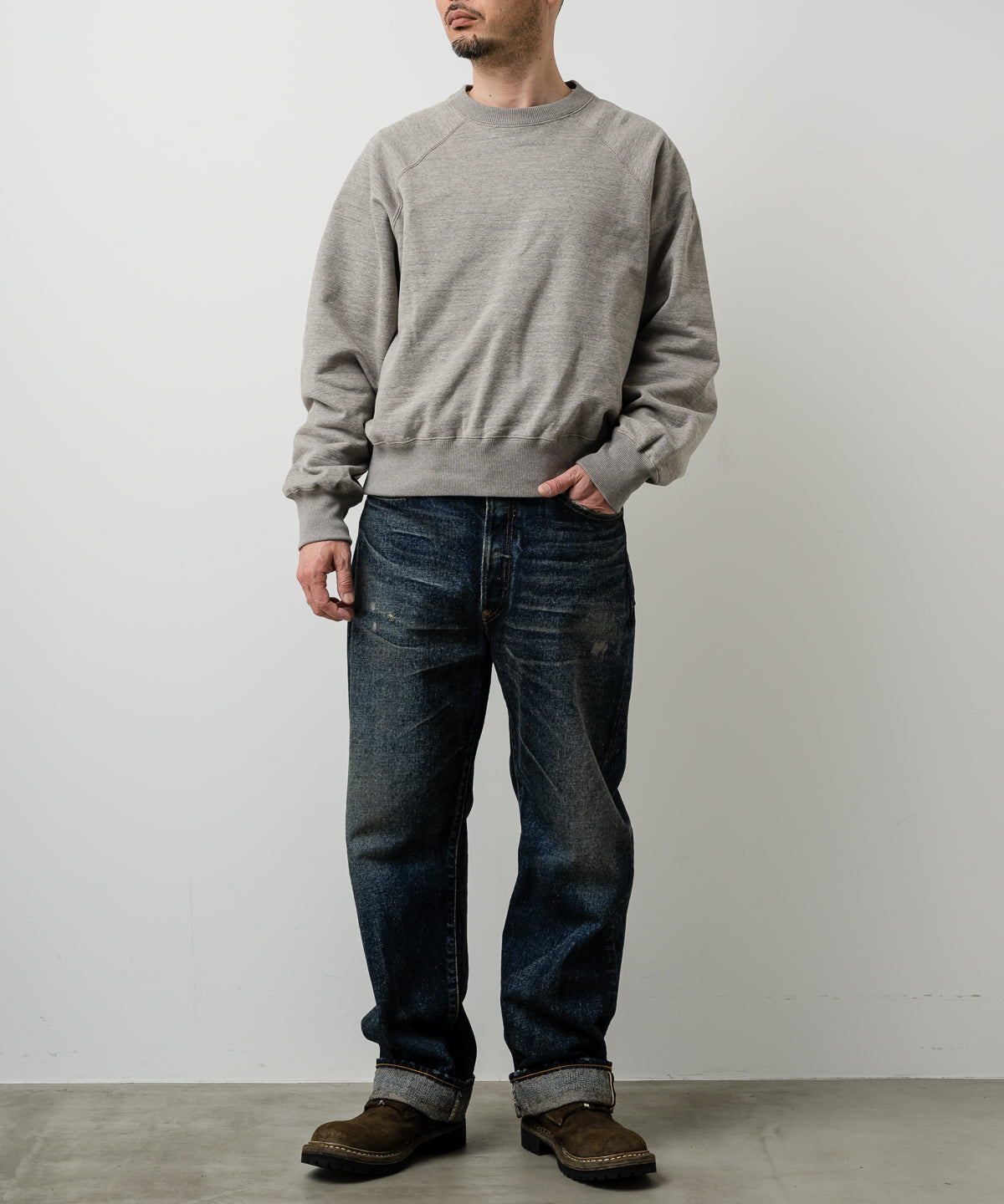 #002 1942 LV JEANS
