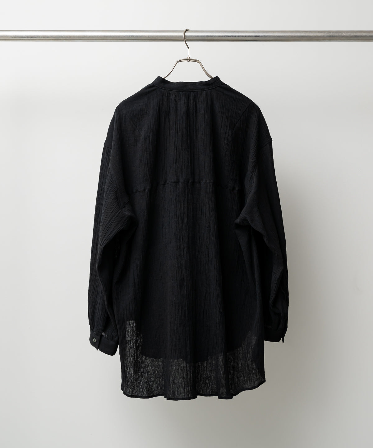 CREPE HALF ZIP SHIRT