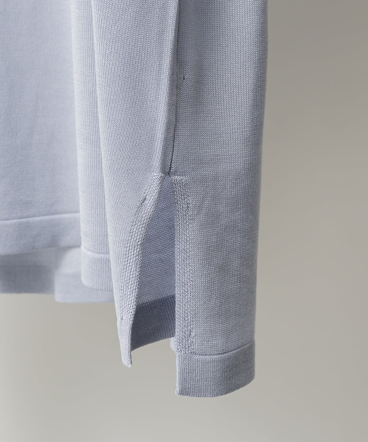 RESEARCHED SWEATER /RAYON MIX