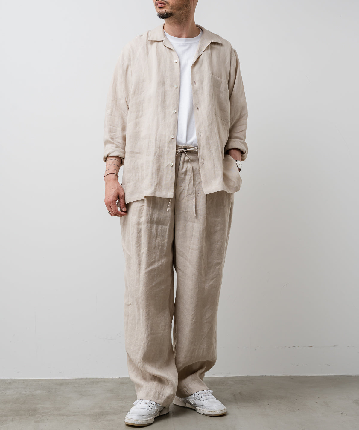 COMFORT FIT OPEN COLLAR SHIRT