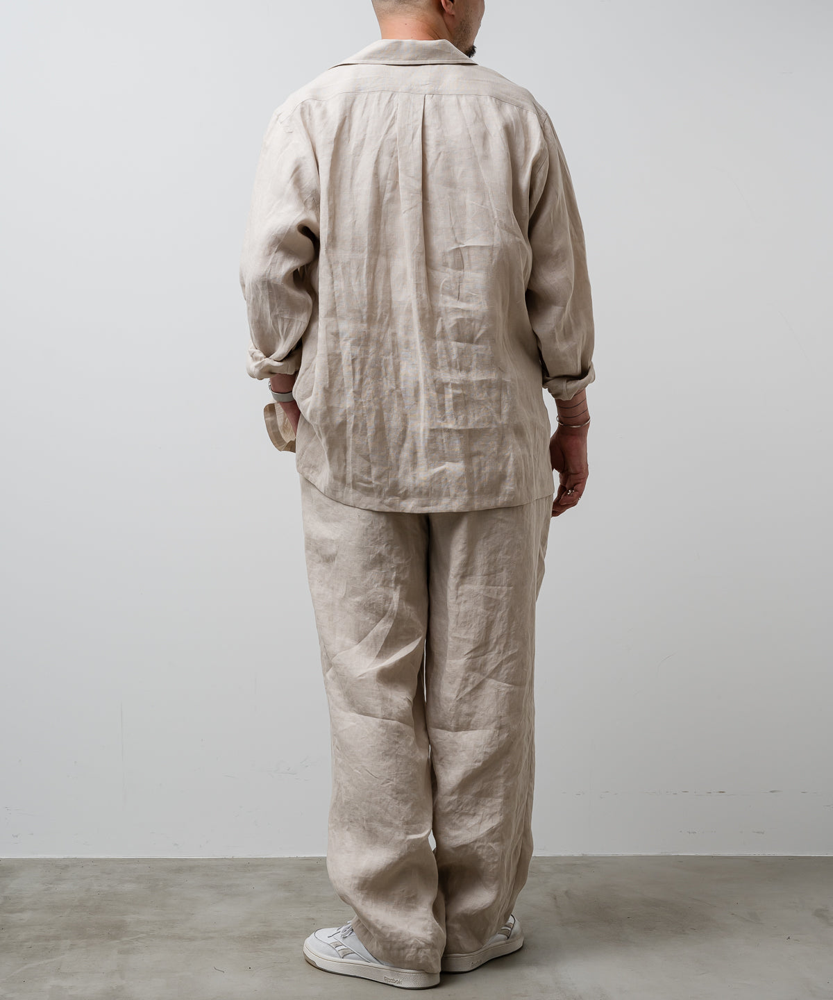 COMFORT FIT OPEN COLLAR SHIRT