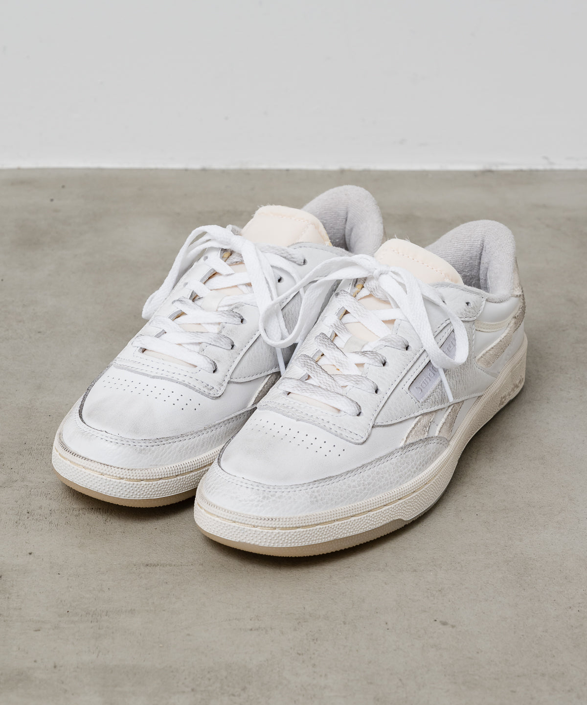 SW x Reebok  CLUBC REVENGE VIN