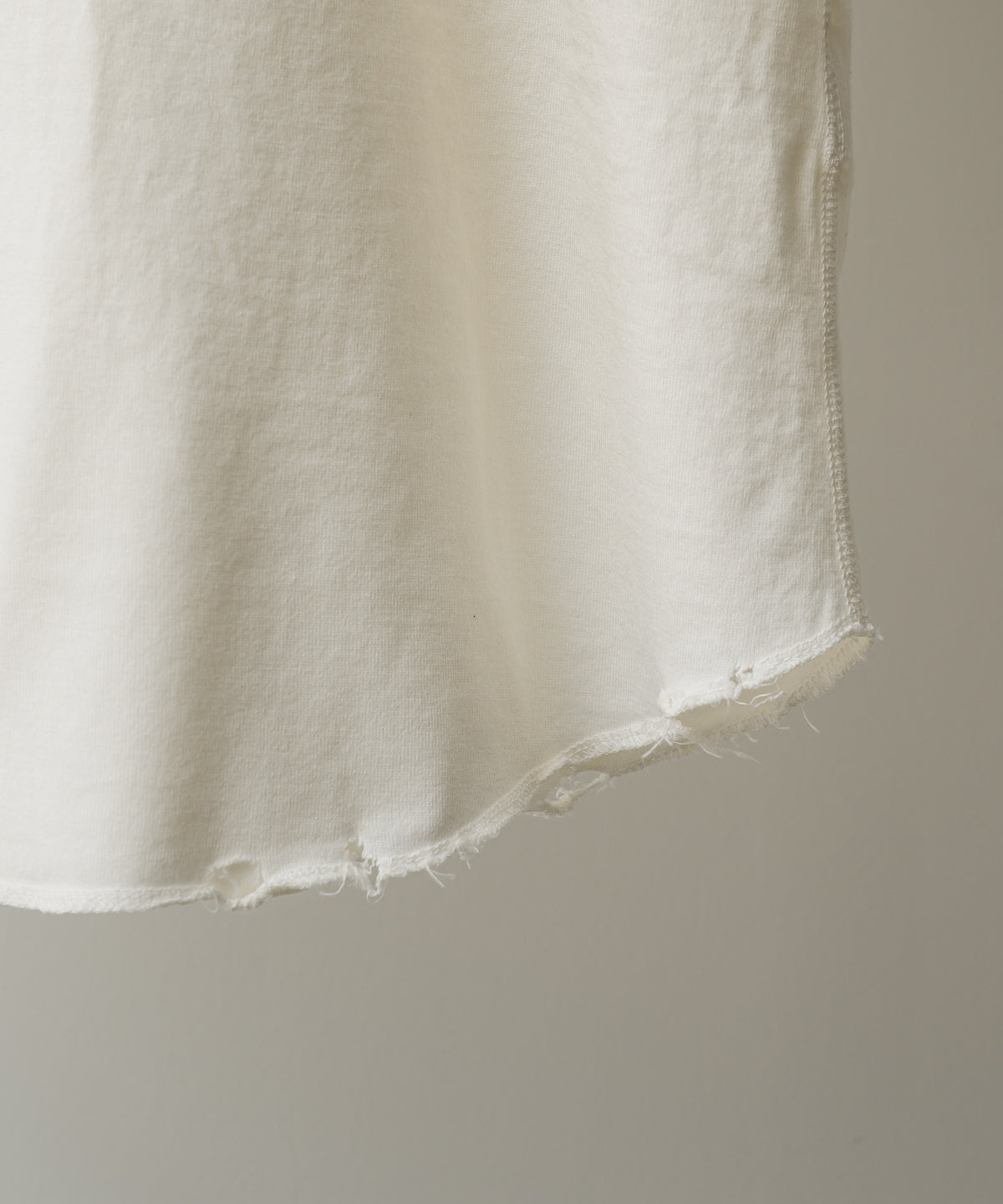 UNEVENNESS TANK TOP