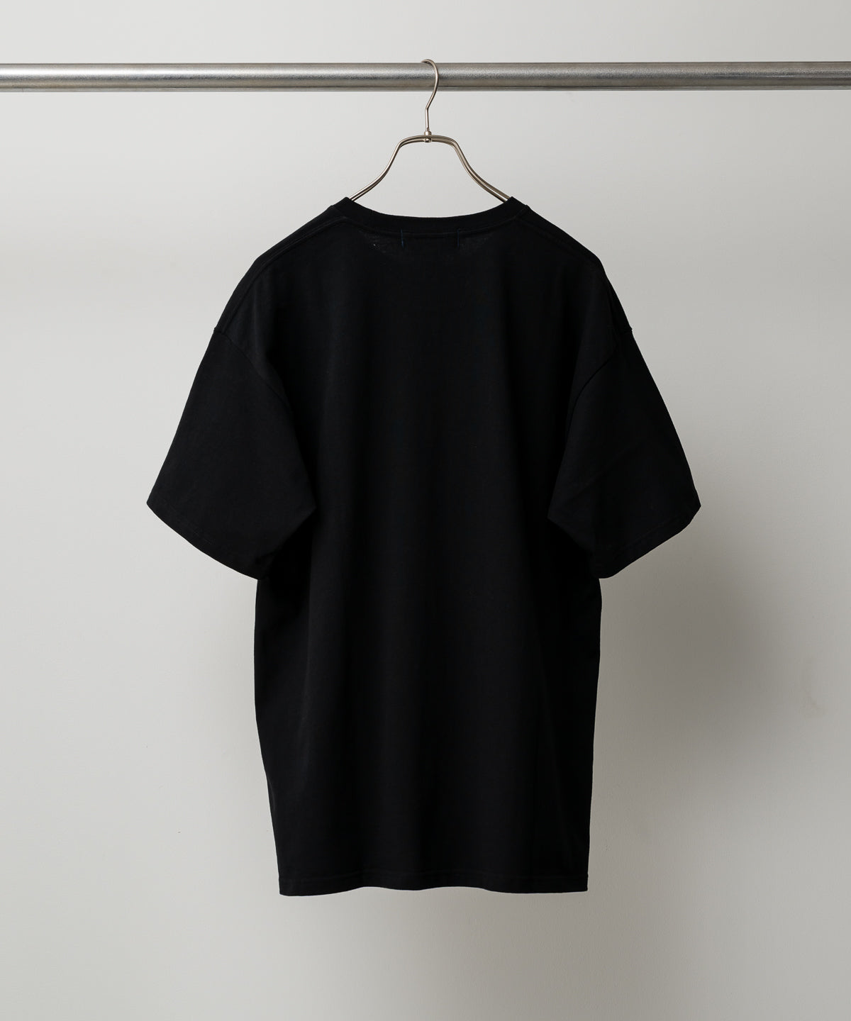 "moisture" TEE × Knuu®