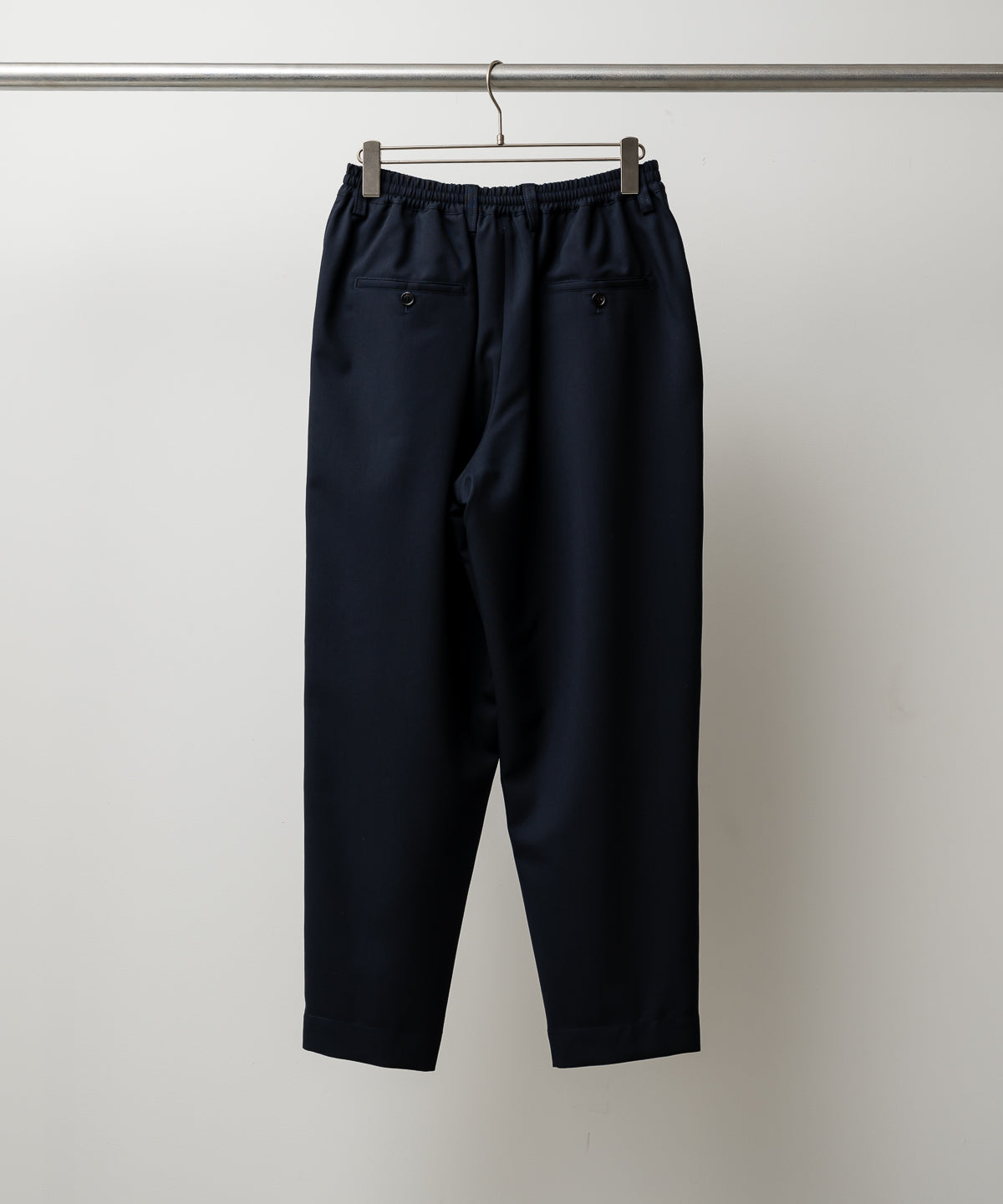 トロピカルウール製クロップドパンツ
