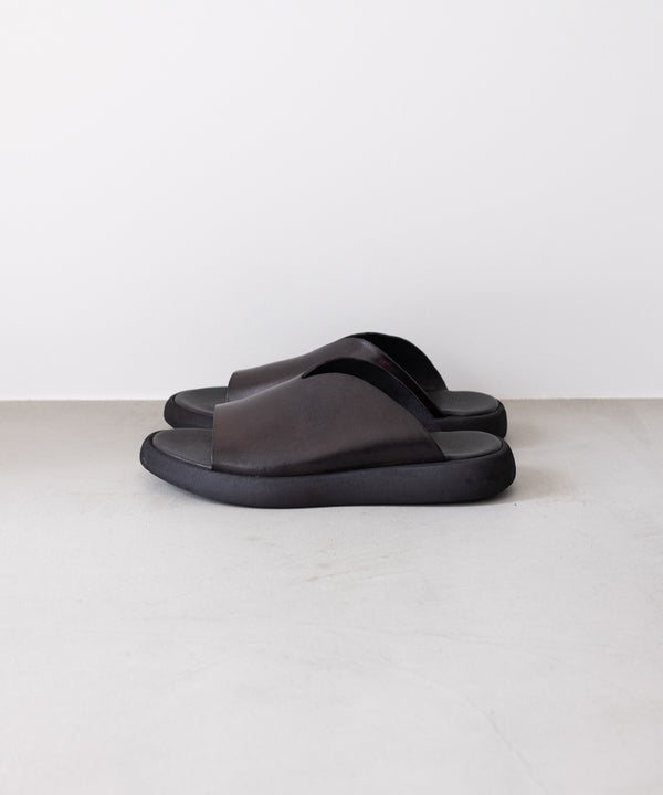LETHER SLIPPER - BRADOR - BRADOR
