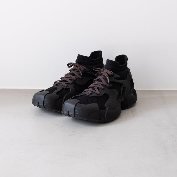 SHOES – C THE C