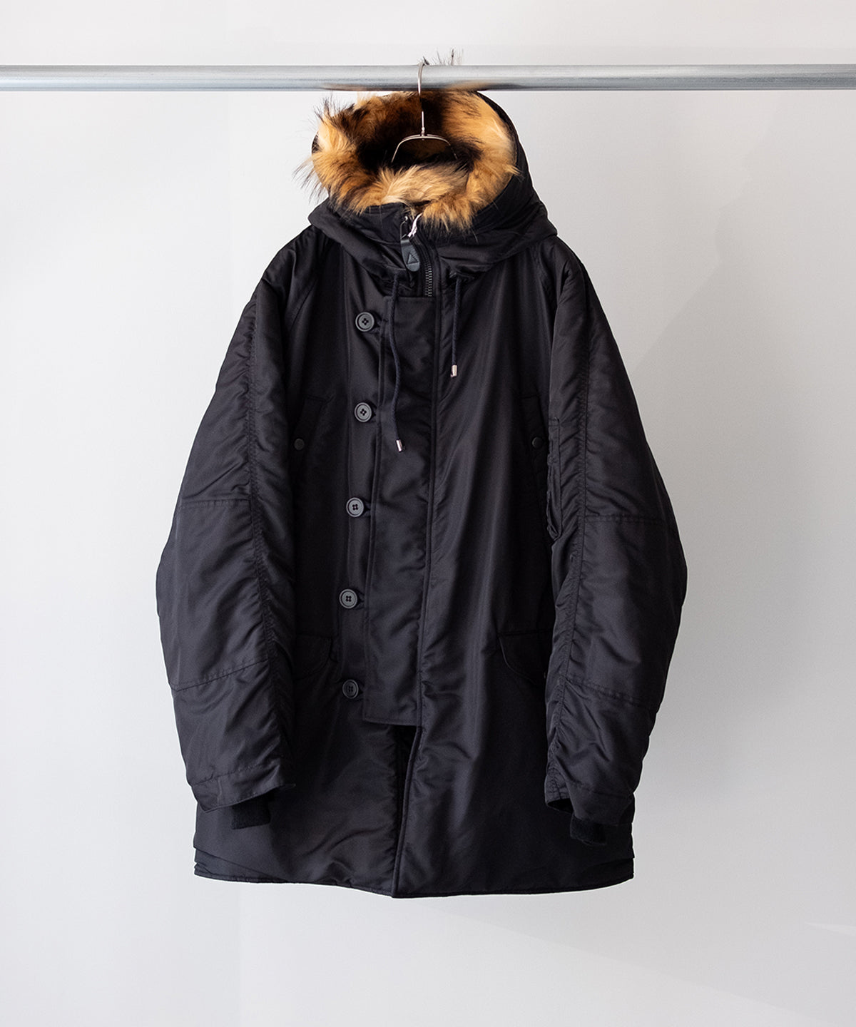 N-3B - marka – C THE C