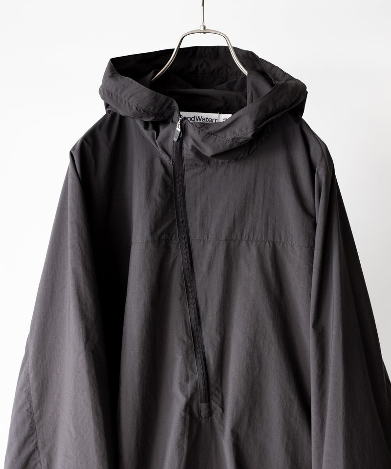 ORGANIZED HOODED PULLOVER / RIPSTOP NYLON -SandWaterr