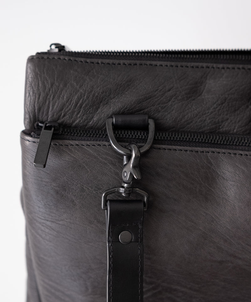 LEATHER HELMET BAG- semoh