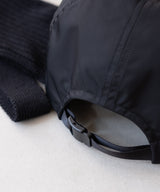 DICROS & KNIT EAR CAP - COMESANDGOES
