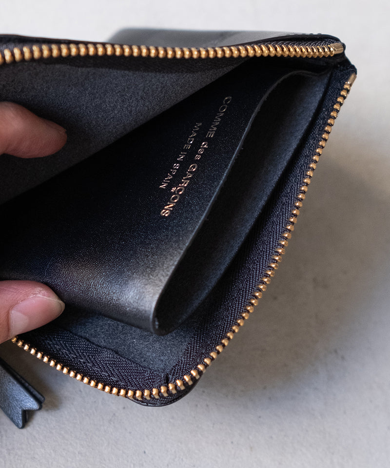 CLASSIC LEATHER LINE (8Z-D003-051) - Wallet COMME des GARCONS