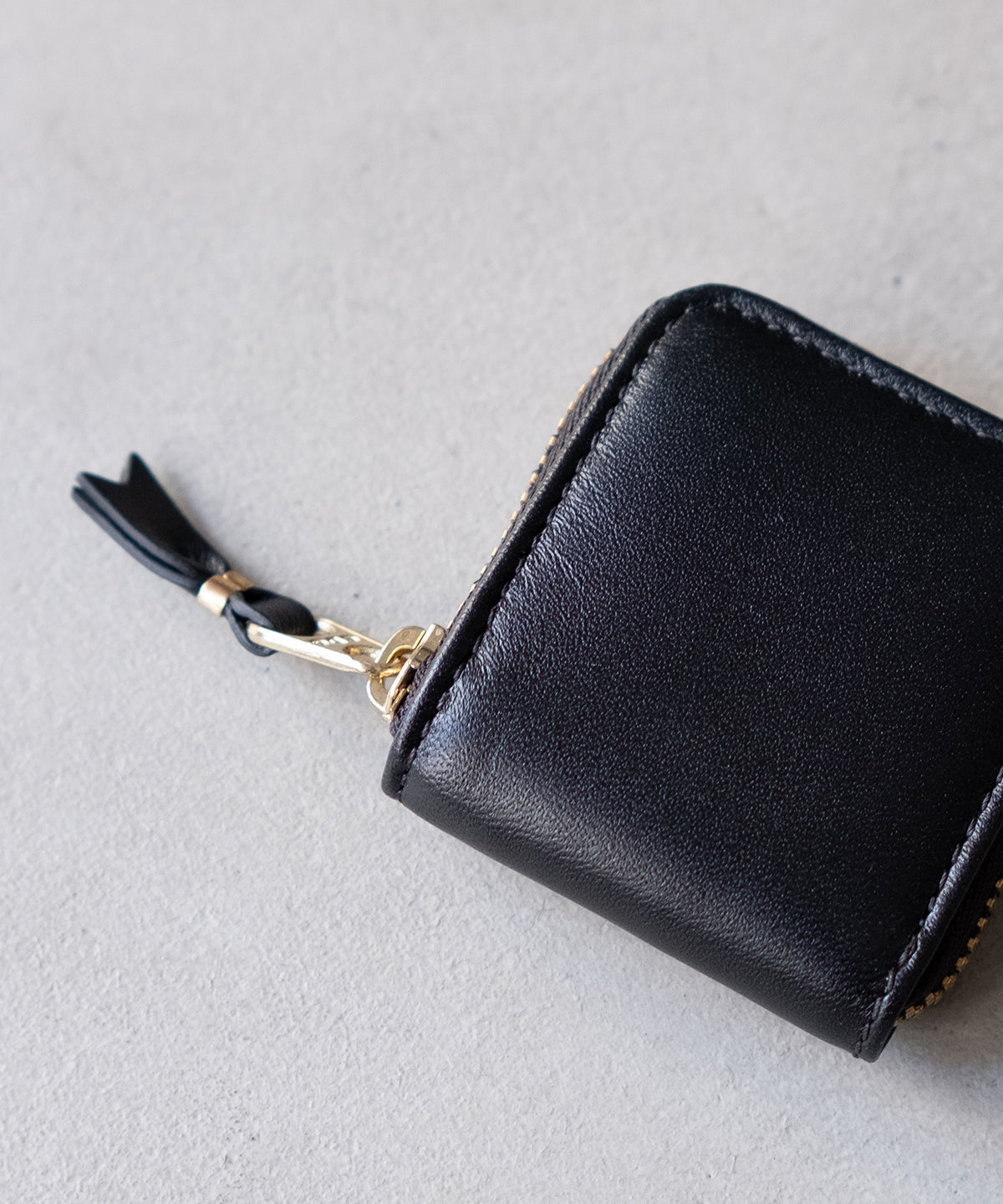 CLASSIC LEATHER LINE (8Z-D041-051)