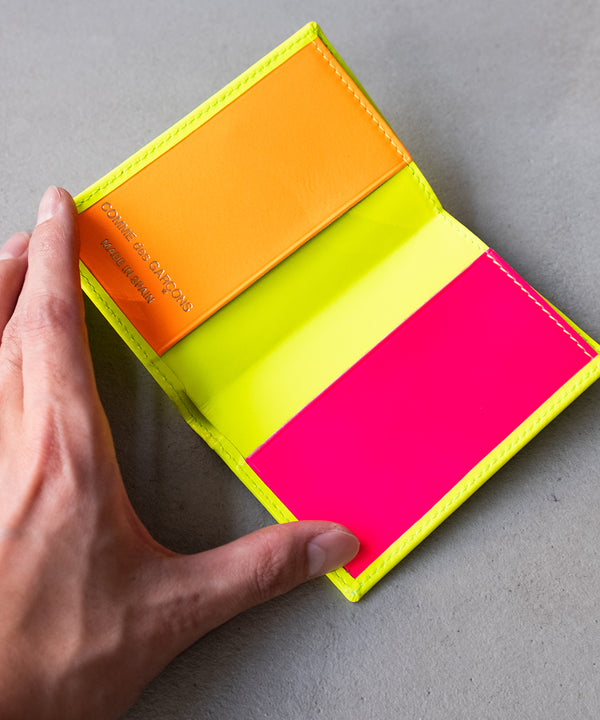 SUPER FLUO LEATHER LINE (8Z-H064-051) - Wallet COMME des GARCONS