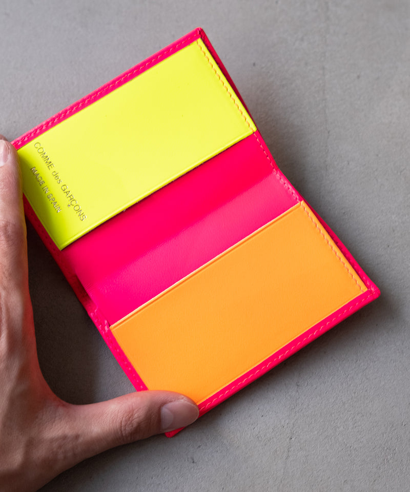 SUPER FLUO LEATHER LINE (8Z-H064-051) - Wallet COMME des GARCONS