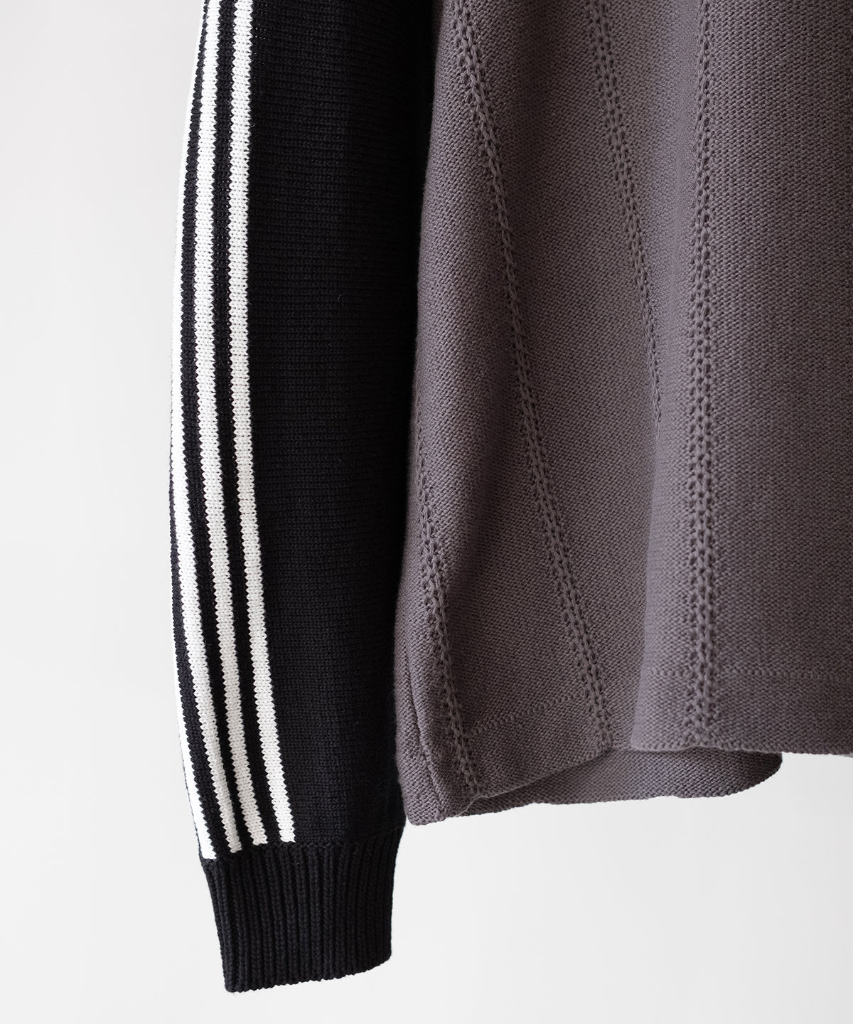 KNITTED GOALEE SWEATER