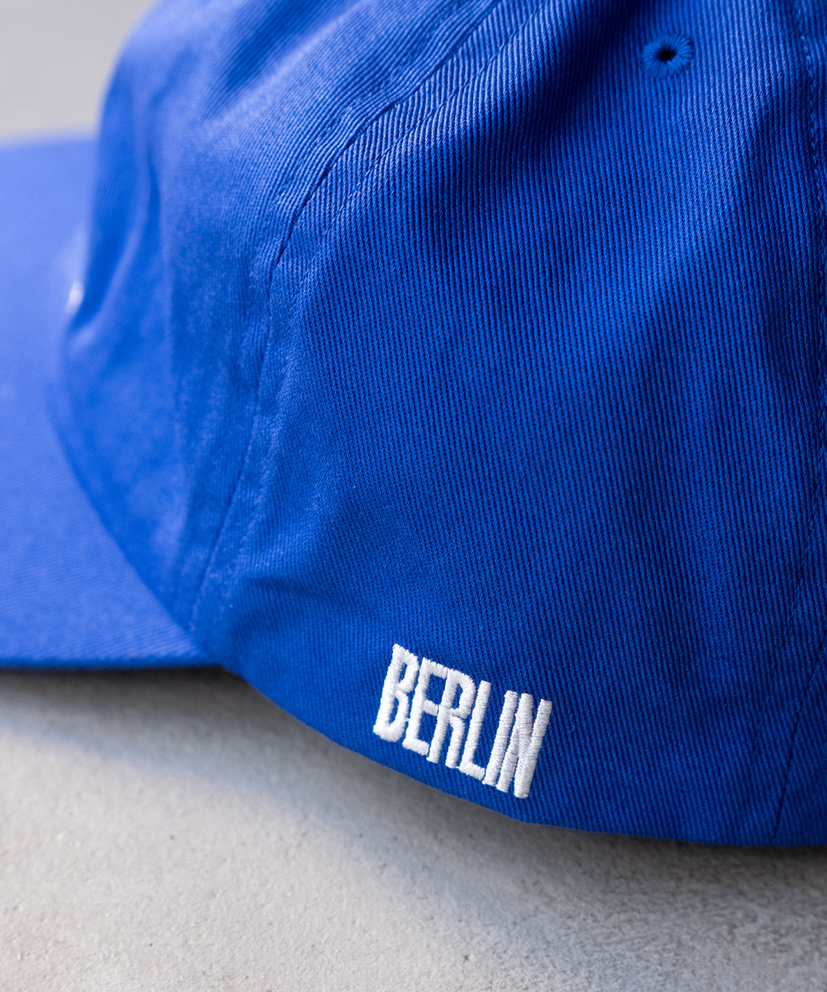 DELICASSEN CAP - COMESANDGOES