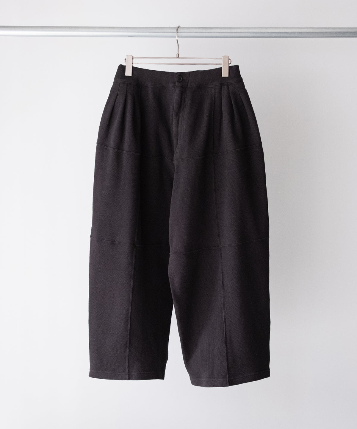SMOOTH PANEL WIDE SLACKS