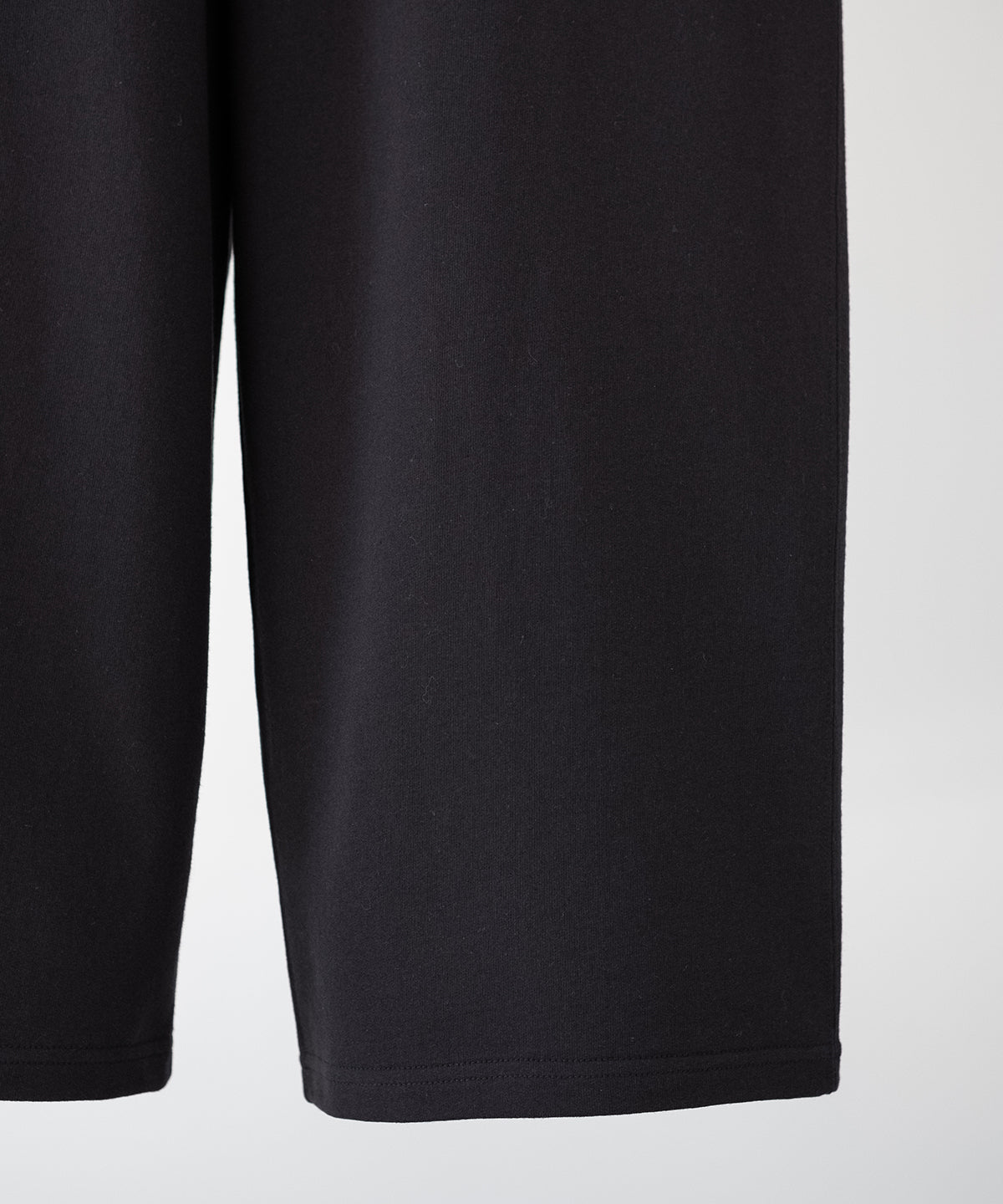 WIDE CYLINDER FIT EASY PANTS