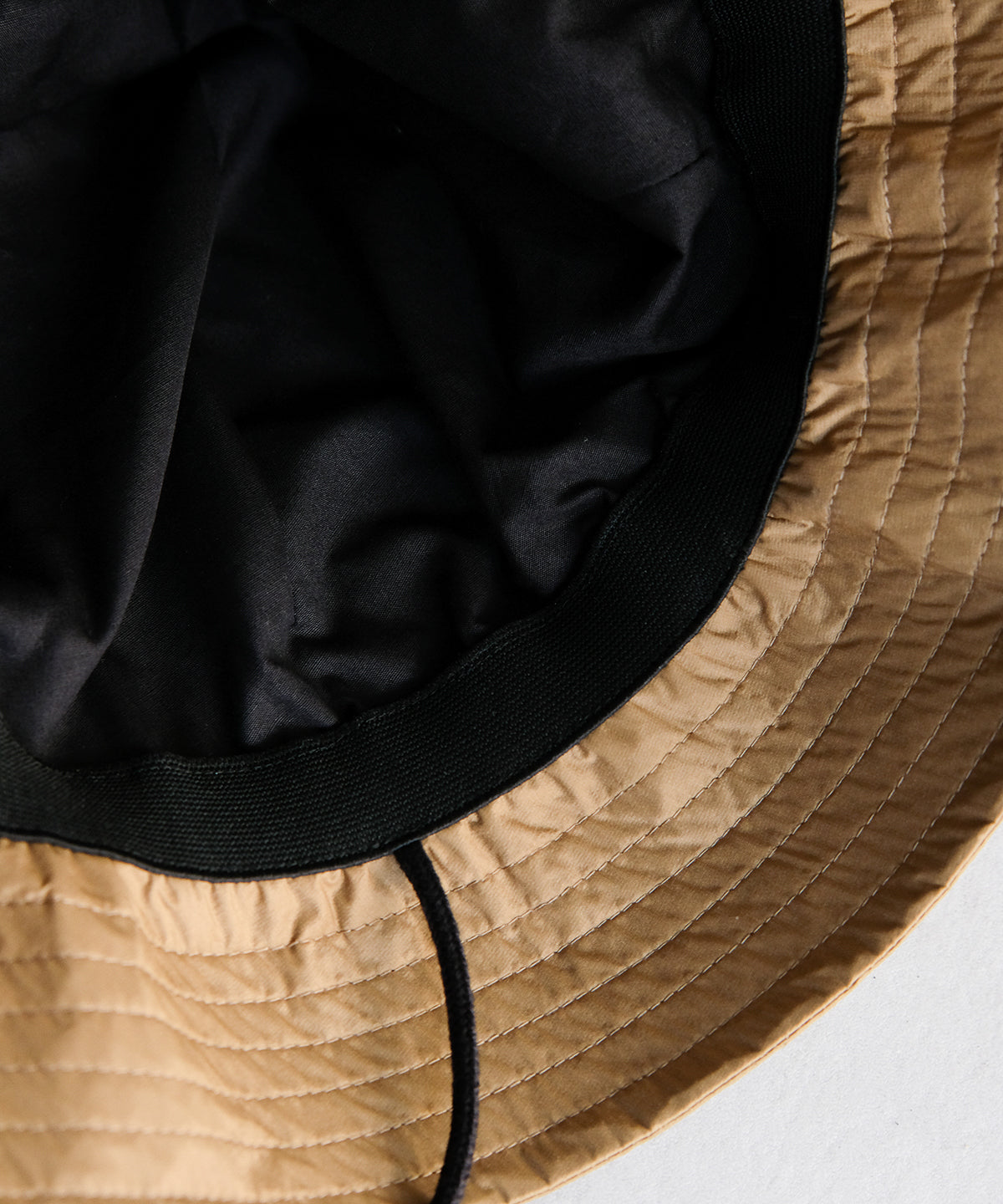 LAST1>> ARMY HAT(あご紐付き）