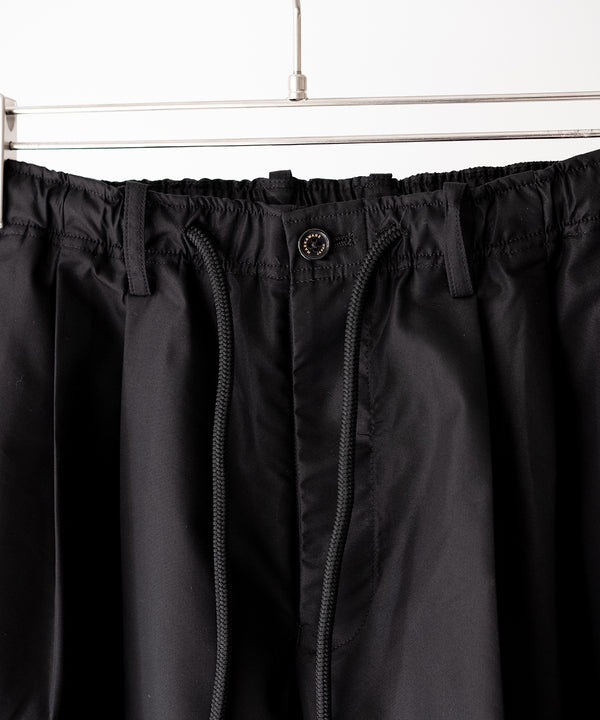 TRIPLE PLEATED EASY TROUSERS - MARKAWARE