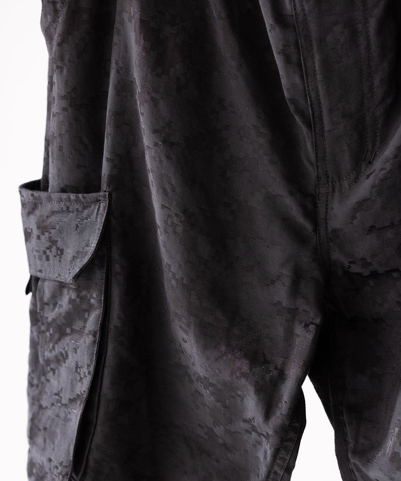WM×WILD THINGS DIGITAL CAMO CARGO SHORT PANTS - W.M.B.C White Mountaineering®︎