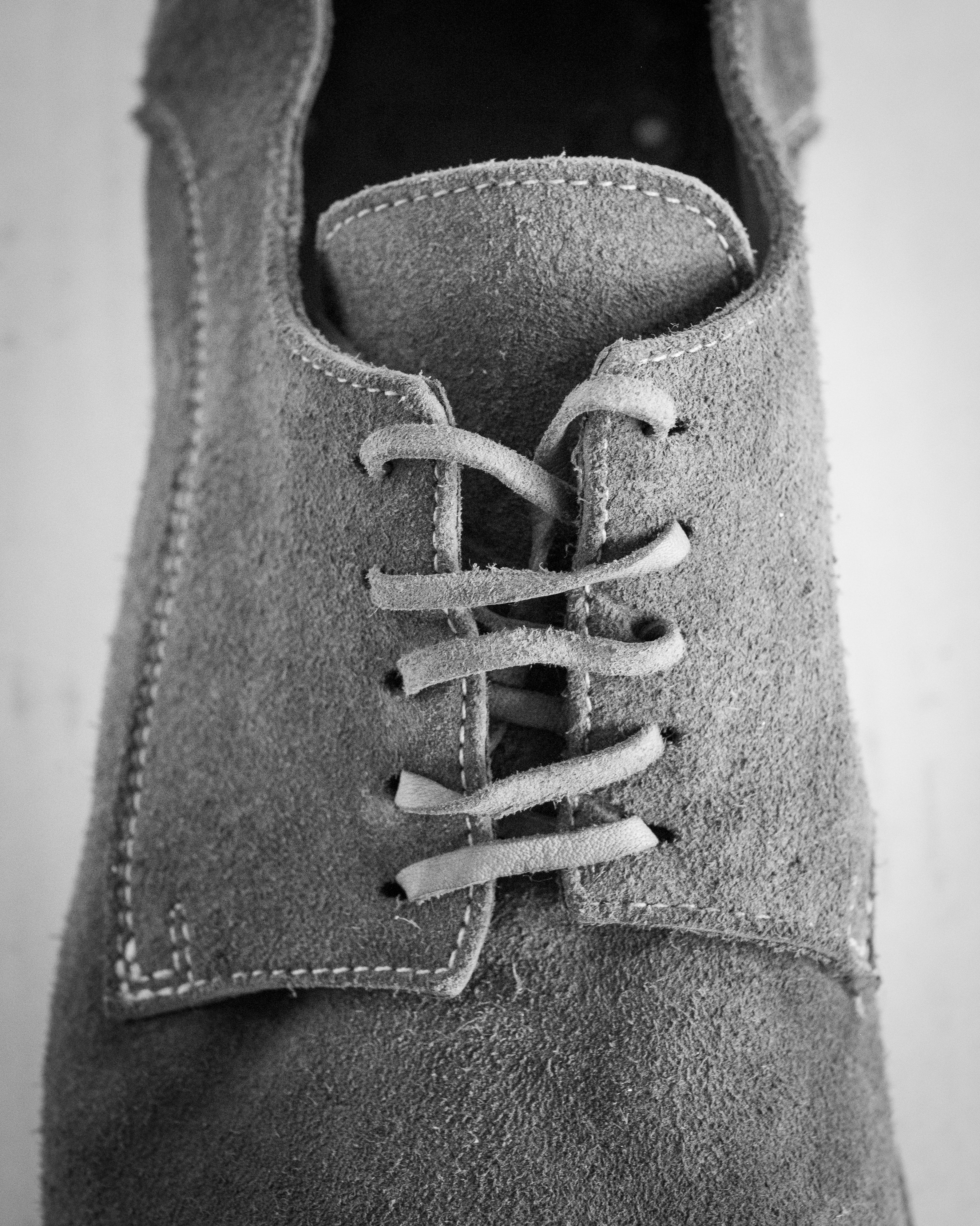 GR02 HORSE REVERSE LACED BIG DADDY SHOES