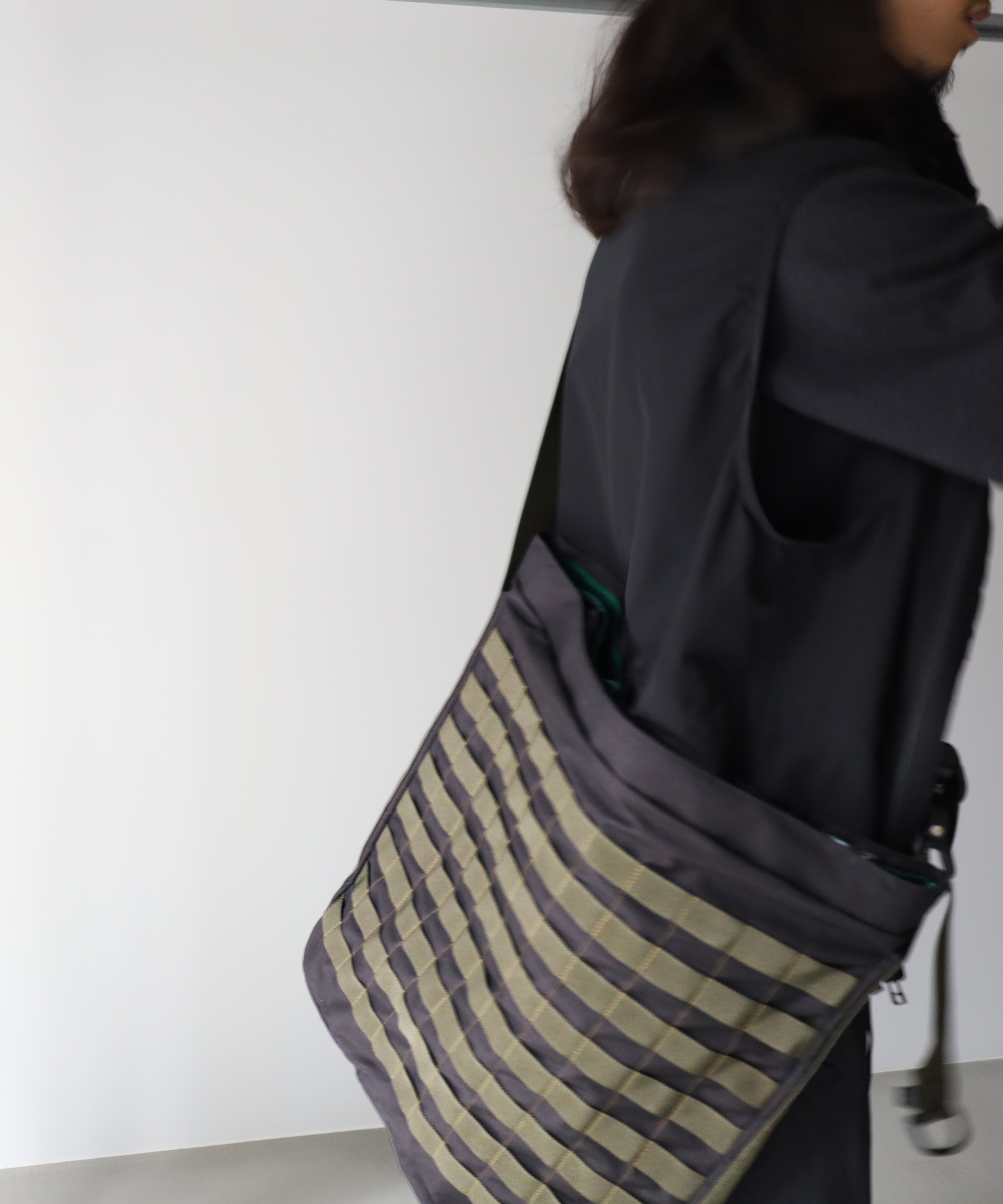 ex. Bigger Shoulder BAG
