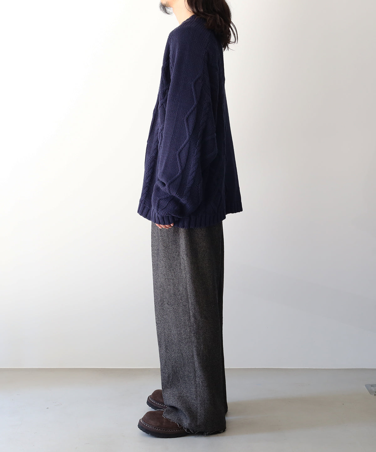 EMBROIDERY CABLE STICH KNIT