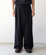 LAST1>> WOOL CALMSSKIN TUCK EASY SLACKS - ANCELLM