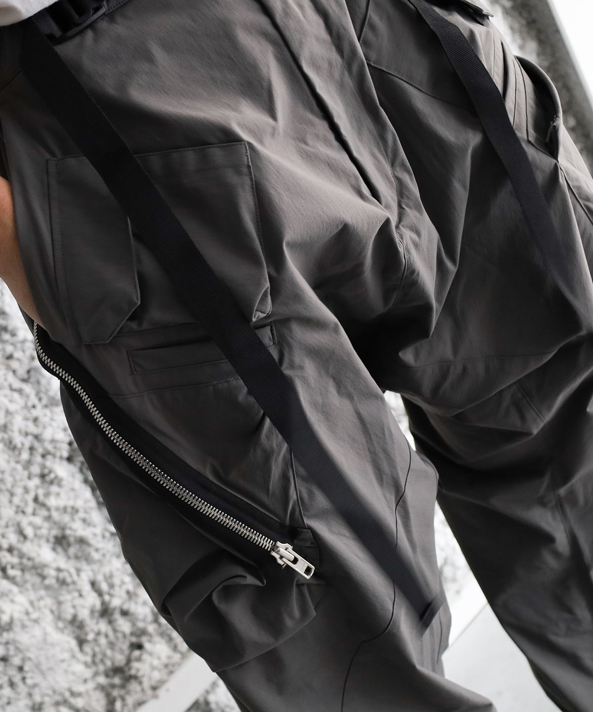 P30AL-E ENCAPSULATED NYLON ULTRAWIDE DRAWCORD CARGO TROUSER GEN. 1