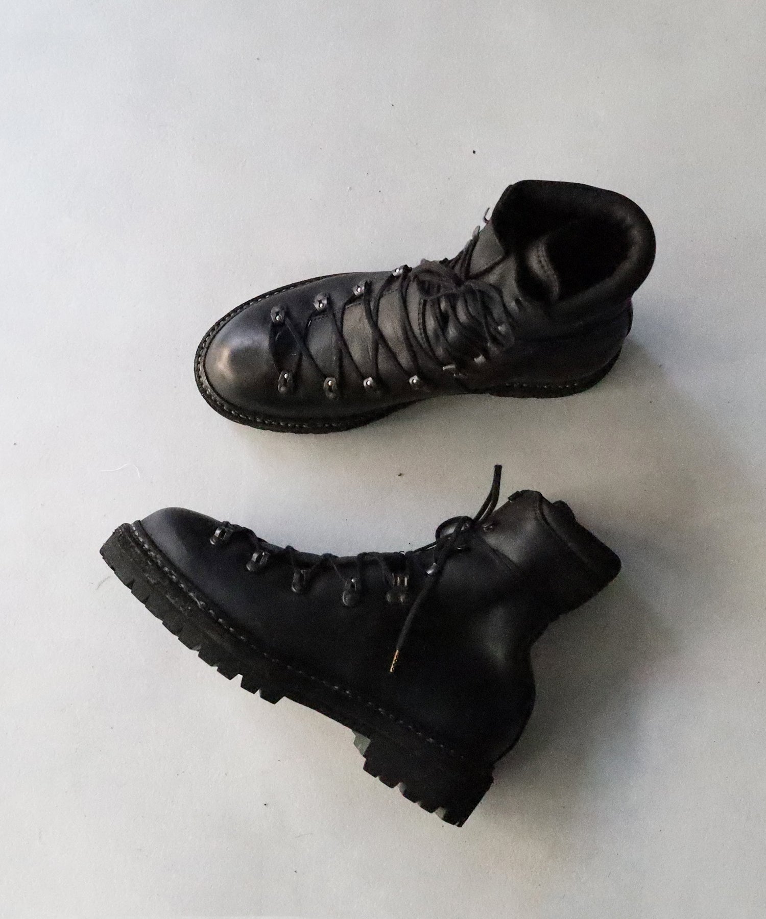 LAST1>> TREKKING BOOT