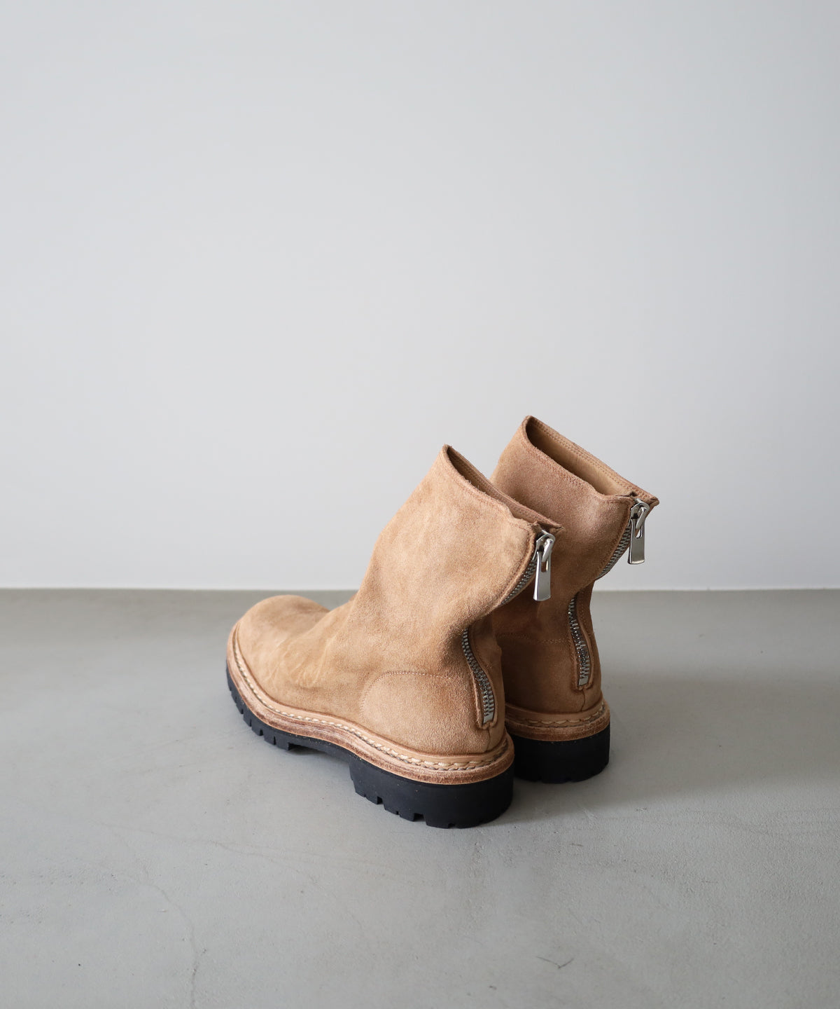 796V HORSE REVERSE, LINED BACK ZIP BOOT