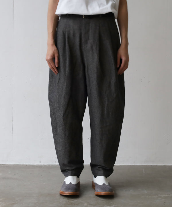 Wide Tuck Trouser -  individual sentiments